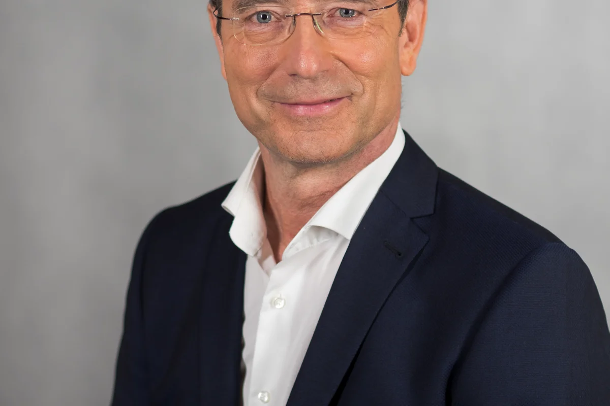 Matthias Riedl, Internist und Ernährungs-Doc aus der NDR-Sendung Die Ernährungs-Docs